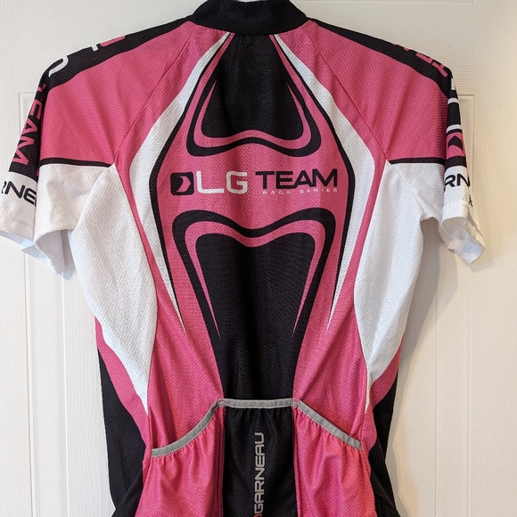 Louis Garneau (LG) biking t-shirt - Picture 2 of 2
